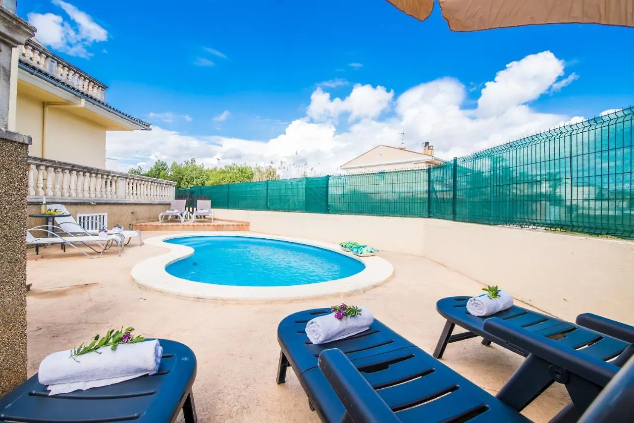 Ideal Property Mallorca - Villa Corb Mari Playa de Muro  Hébergement de vacances